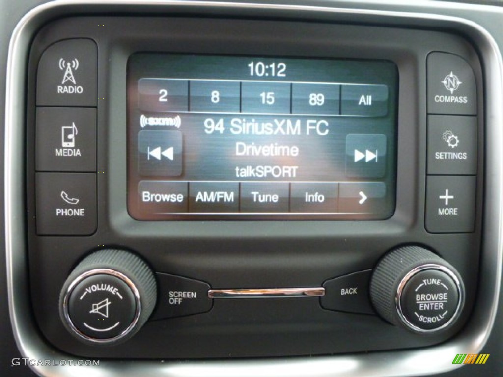 2015 Ram 3500 Tradesman Crew Cab 4x4 Dual Rear Wheel Audio System Photo #98885087