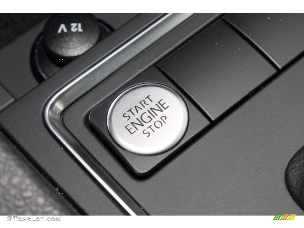 2015 Volkswagen Jetta SE Sedan Controls Photo #98886056
