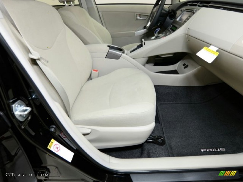 2015 Prius Two Hybrid - Black / Bisque photo #10