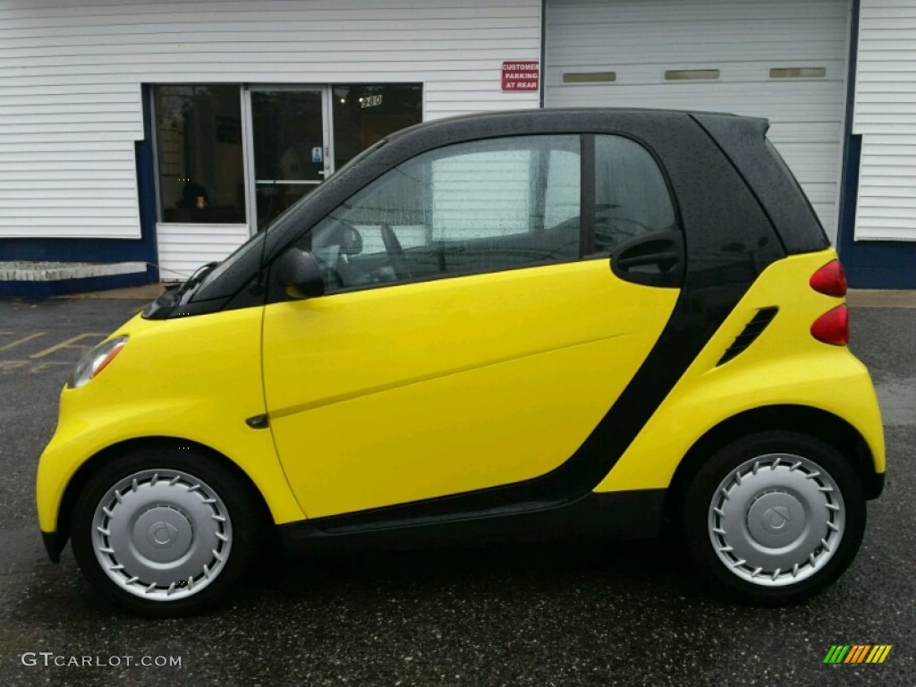 2008 fortwo pure coupe - Light Yellow / Grey photo #13