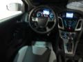 Sterling Gray - Focus SE Hatchback Photo No. 11