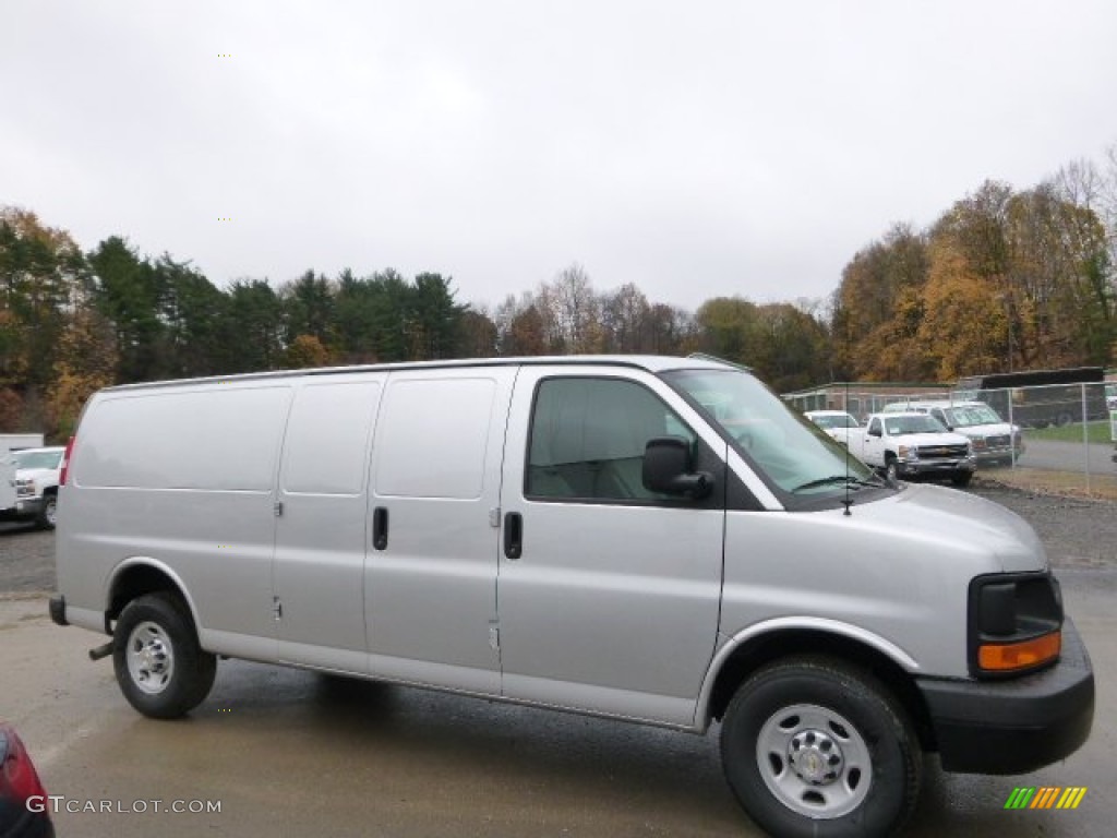 Silver Ice Metallic 2015 Chevrolet Express 2500 Cargo Extended WT Exterior Photo #98908969