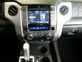 2015 Toyota Tundra Platinum CrewMax 4x4 Controls