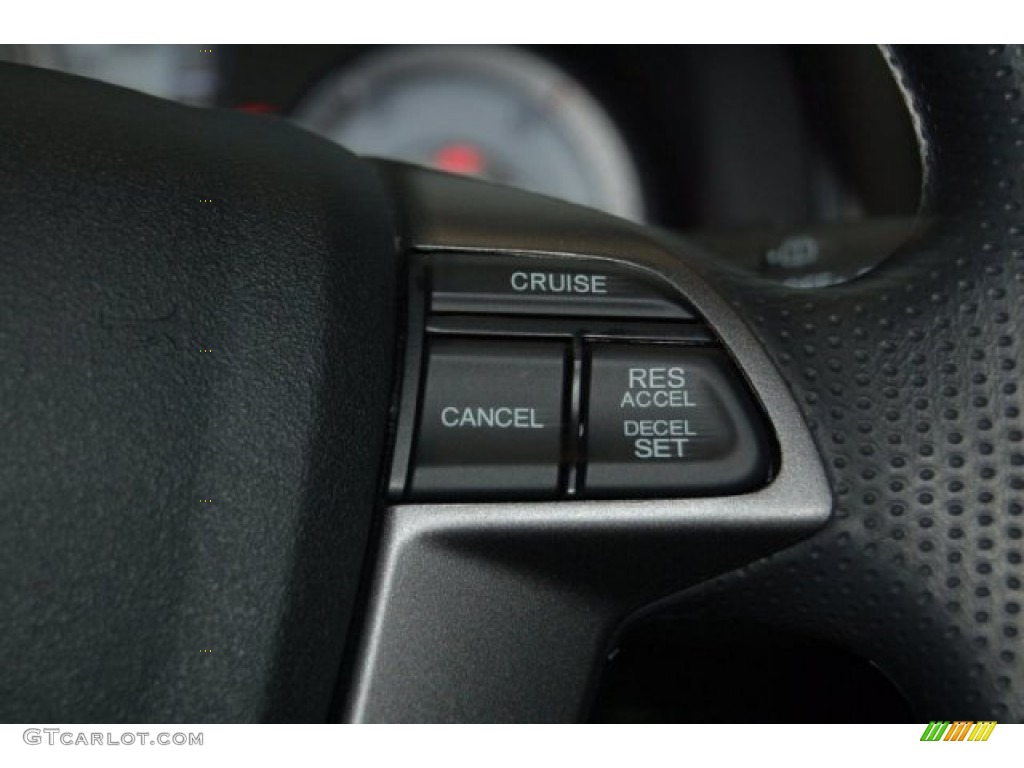 2015 Pilot LX - Alabaster Silver Metallic / Gray photo #18