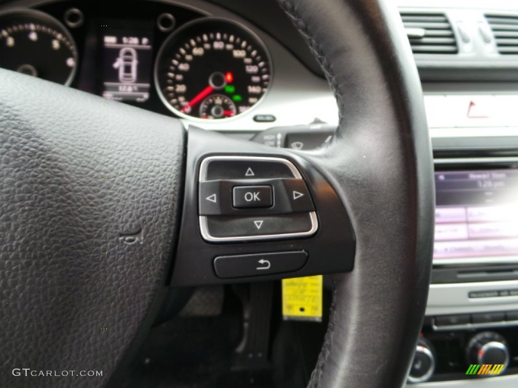 2010 Volkswagen CC Sport Controls Photos