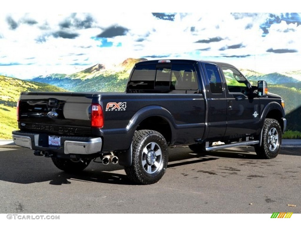 2015 F250 Super Duty Lariat Super Cab 4x4 - Tuxedo Black / Black photo #3