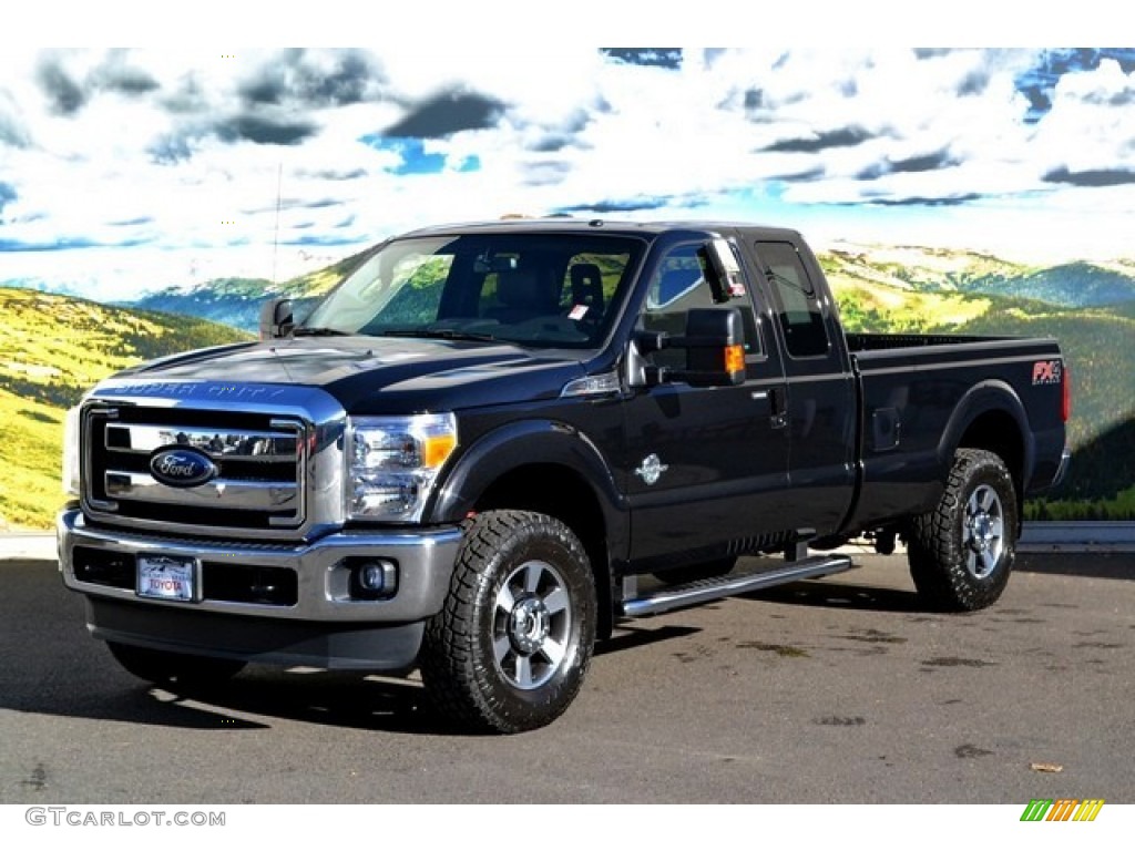 2015 F250 Super Duty Lariat Super Cab 4x4 - Tuxedo Black / Black photo #5