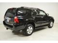 Black - 4Runner SR5 Photo No. 5