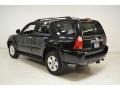 Black - 4Runner SR5 Photo No. 6