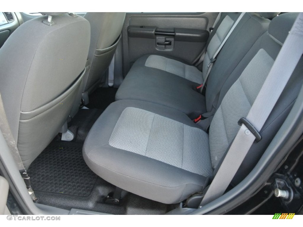 2005 Explorer Sport Trac XLT 4x4 - Black Clearcoat / Medium Dark Flint photo #18
