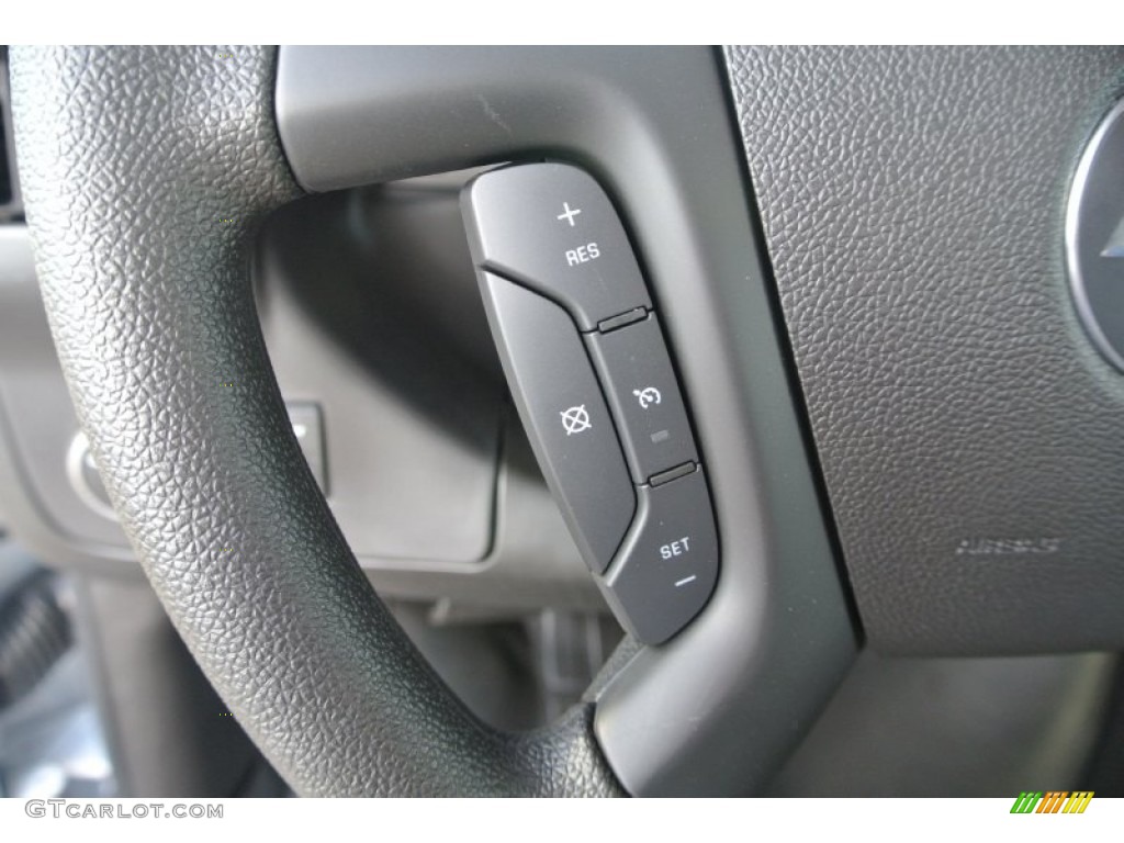 2015 Chevrolet Express 2500 Cargo Extended WT Controls Photo #98927602