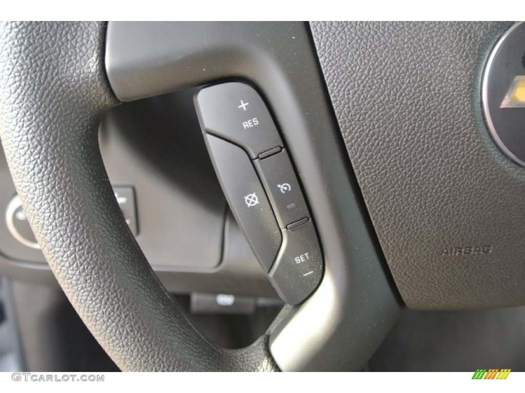 2015 Chevrolet Express Cutaway 3500 Utility Van Controls Photo #98928139