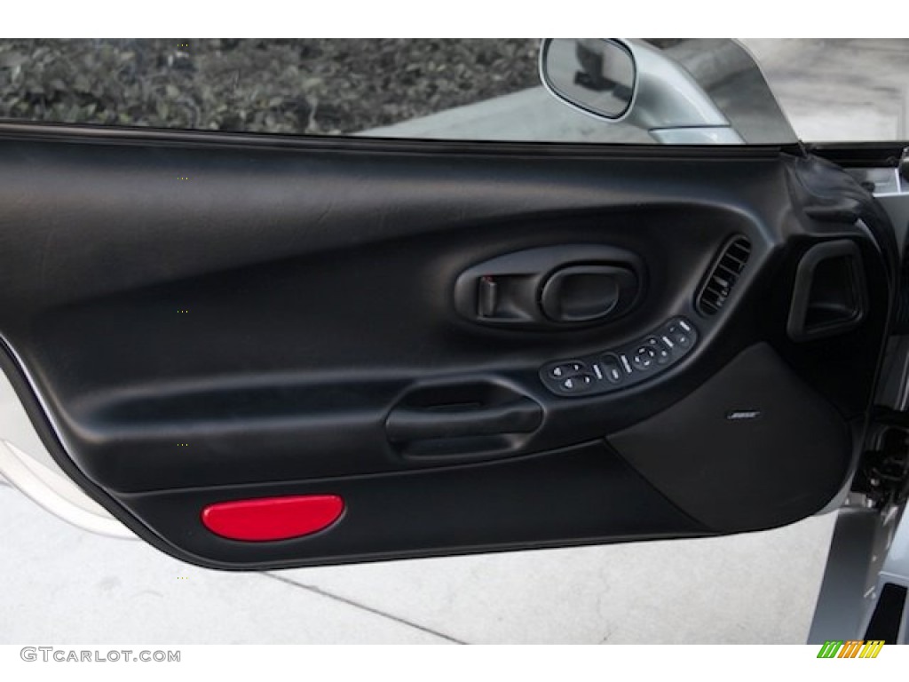 2004 Chevrolet Corvette Z06 Black Door Panel Photo #98933989