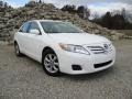 Super White - Camry SE Photo No. 1