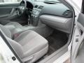 Super White - Camry SE Photo No. 23