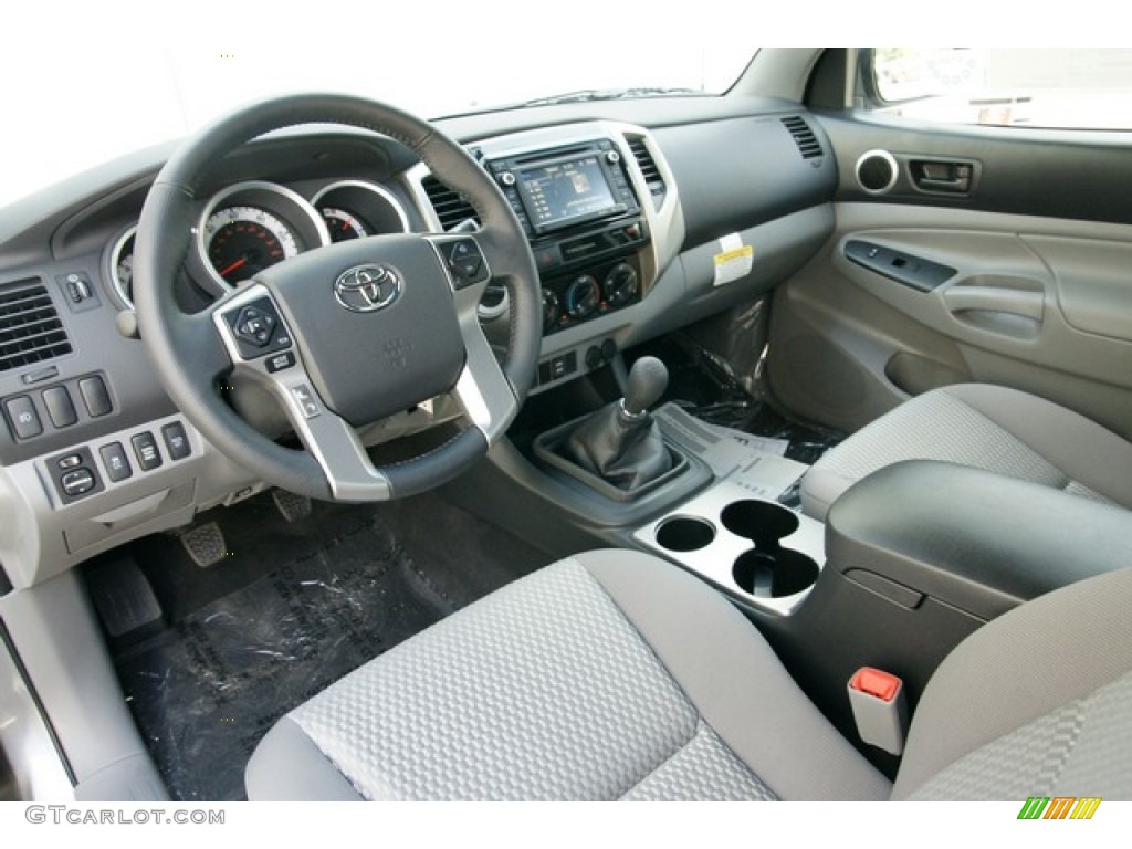 Graphite Interior 2015 Toyota Tacoma V6 Access Cab 4x4 Photo #98937961