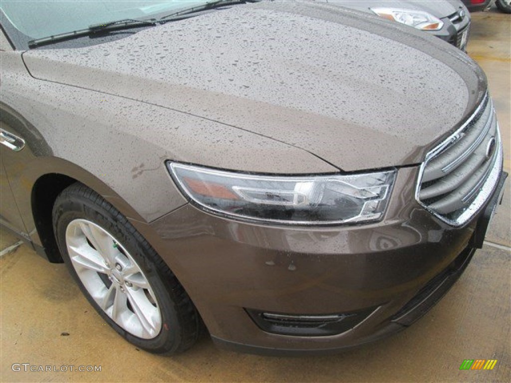 2015 Taurus SEL - Caribou Metallic / Dune photo #2