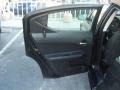 Brilliant Black Crystal Pearl - Avenger SXT Photo No. 13