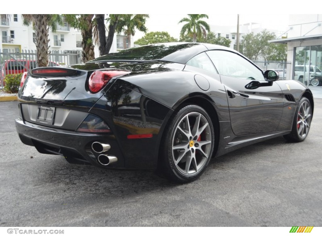 Nero 2012 Ferrari California Standard California Model Exterior Photo #98944273