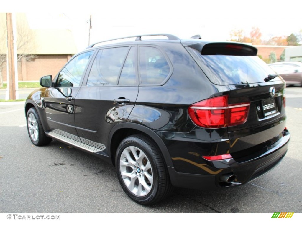 2012 X5 xDrive35i Premium - Black Sapphire Metallic / Oyster photo #5