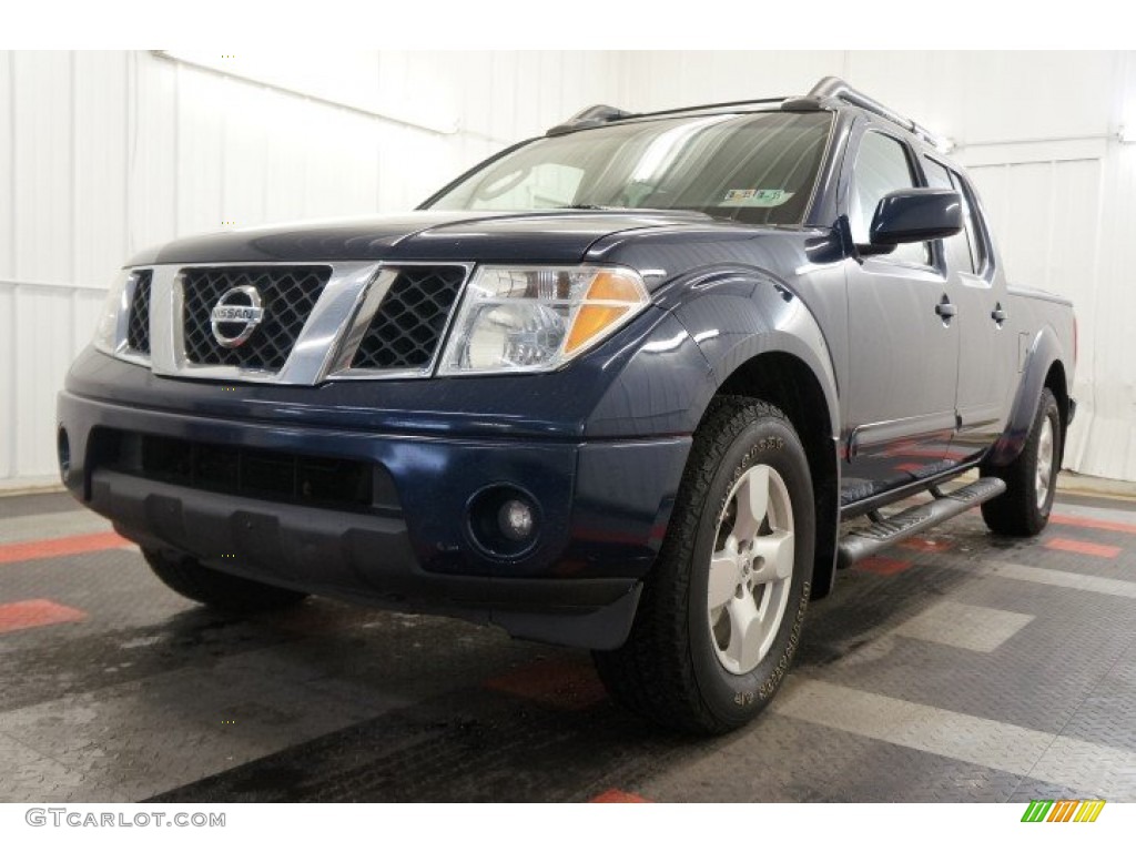 2007 Frontier LE Crew Cab 4x4 - Majestic Blue / Steel photo #3