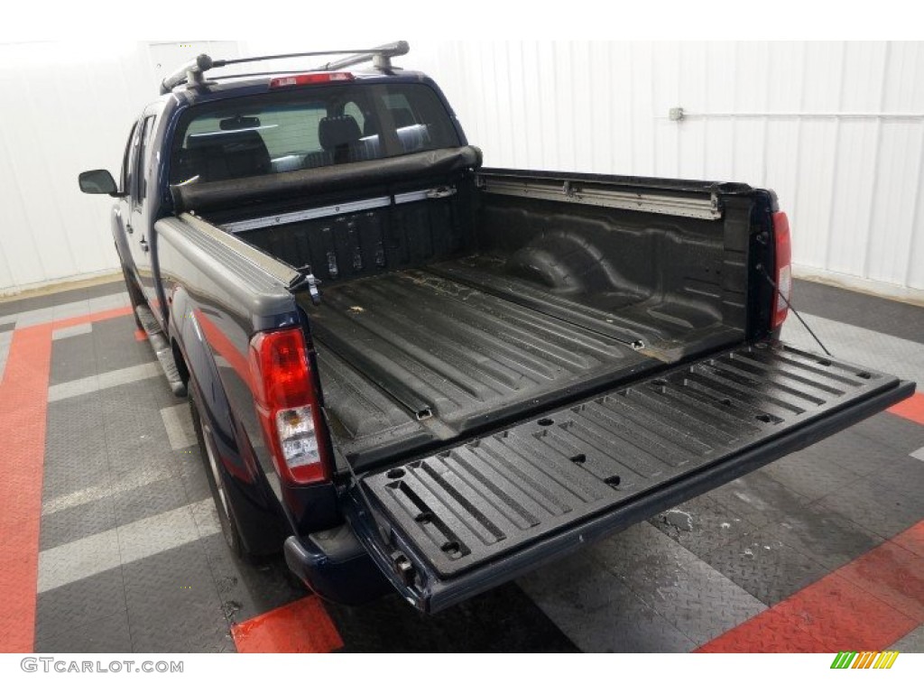 2007 Frontier LE Crew Cab 4x4 - Majestic Blue / Steel photo #53