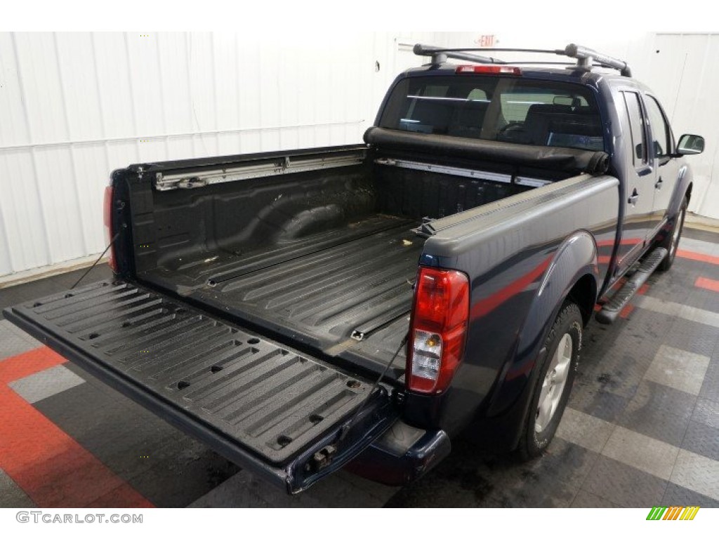 2007 Frontier LE Crew Cab 4x4 - Majestic Blue / Steel photo #54