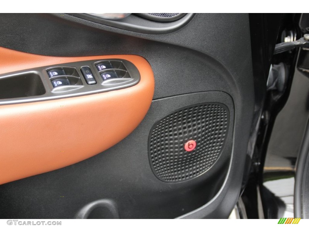 2014 500L Trekking - Nero (Black) / Black/Marrone (Black/Brown) photo #10