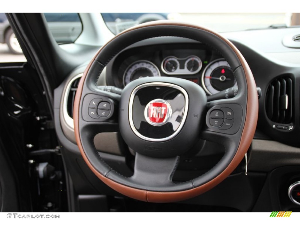 2014 Fiat 500L Trekking Black/Marrone (Black/Brown) Steering Wheel Photo #98951734