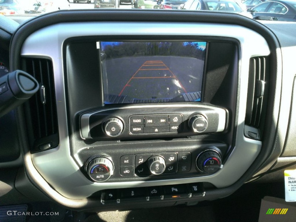 2015 GMC Sierra 2500HD SLE Double Cab 4x4 Controls Photos