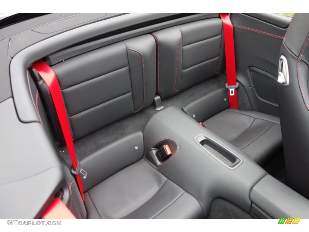 2014 Porsche 911 Turbo Cabriolet Rear Seat Photos