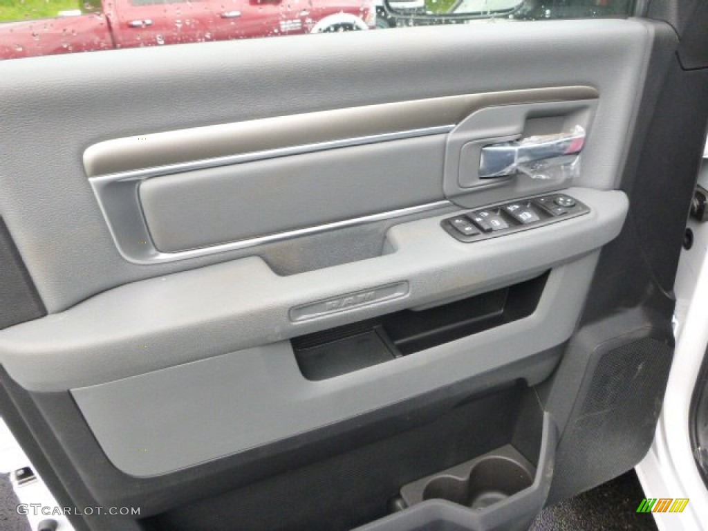 2015 Ram 3500 Tradesman Crew Cab 4x4 Chassis Door Panel Photos