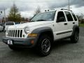 Stone White 2005 Jeep Liberty Sport 4x4