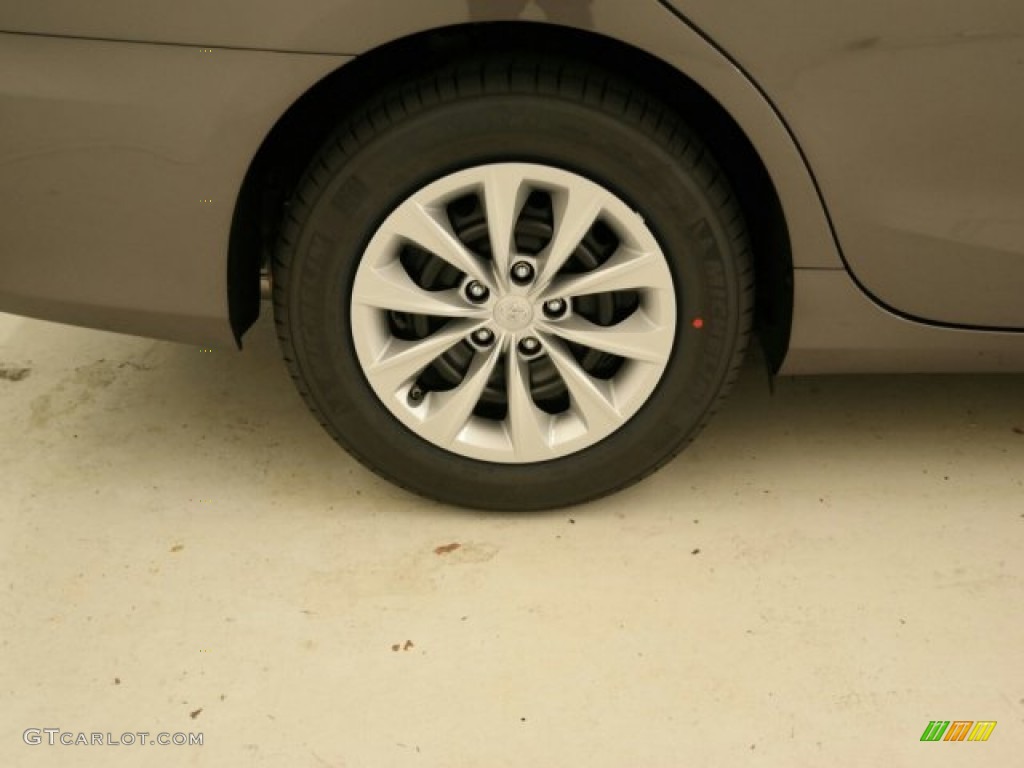 2015 Camry LE - Predawn Gray Mica / Ash photo #2