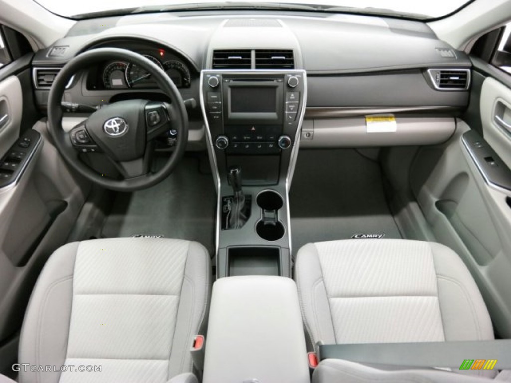 2015 Camry LE - Predawn Gray Mica / Ash photo #12