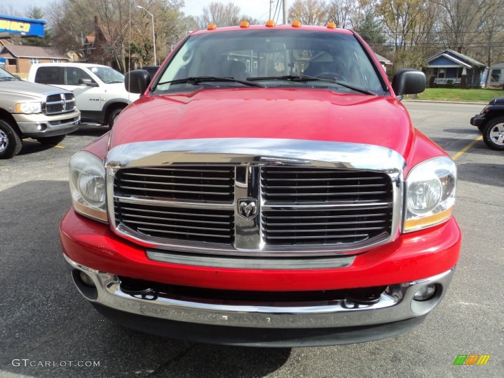 2006 Ram 3500 SLT Quad Cab 4x4 Dually - Flame Red / Medium Slate Gray photo #22