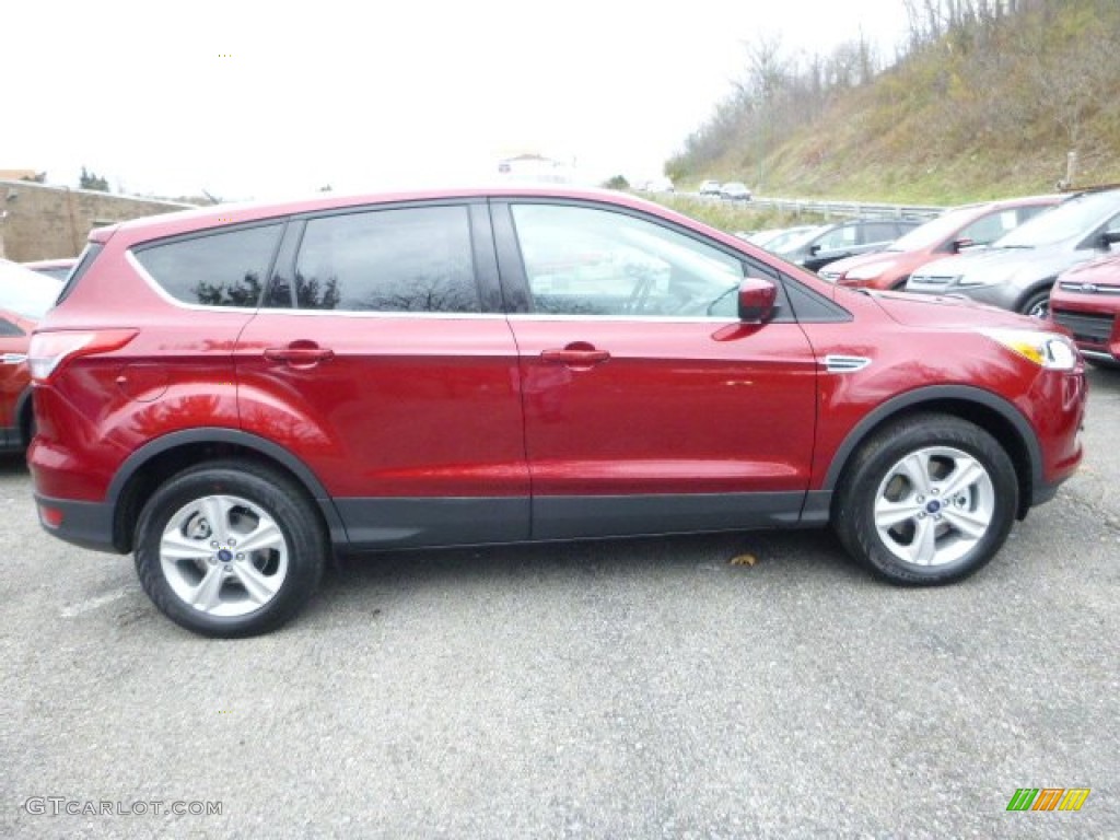 Ruby Red Metallic 2015 Ford Escape SE 4WD Exterior Photo #99002602