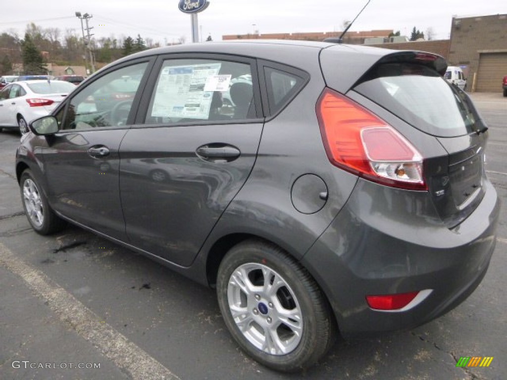 2015 Fiesta SE Hatchback - Magnetic Metallic / Charcoal Black photo #5