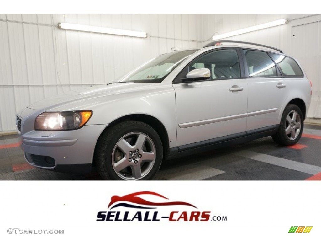 2006 V50 T5 AWD - Silver Metallic / Off Black photo #1