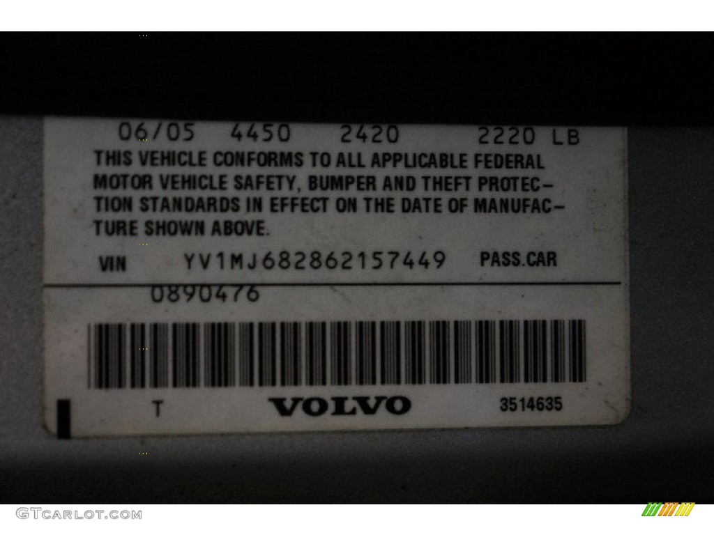 2006 V50 T5 AWD - Silver Metallic / Off Black photo #14