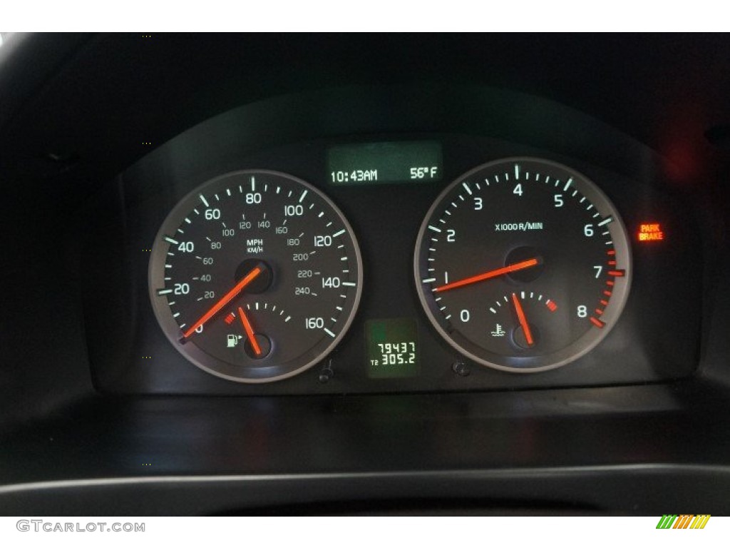 2006 V50 T5 AWD - Silver Metallic / Off Black photo #27
