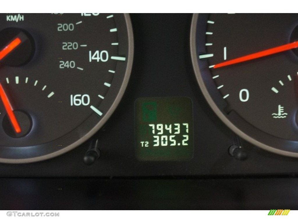2006 V50 T5 AWD - Silver Metallic / Off Black photo #28