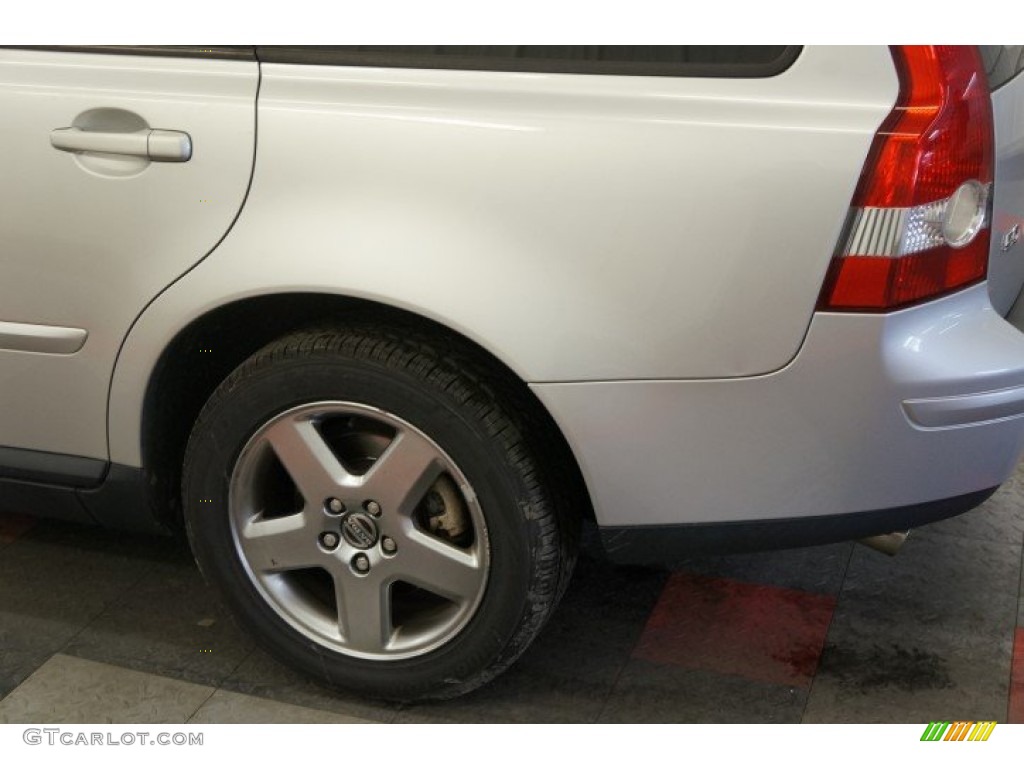 2006 V50 T5 AWD - Silver Metallic / Off Black photo #50