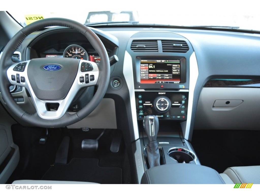 2015 Ford Explorer Limited Medium Light Stone Dashboard Photo #99012876