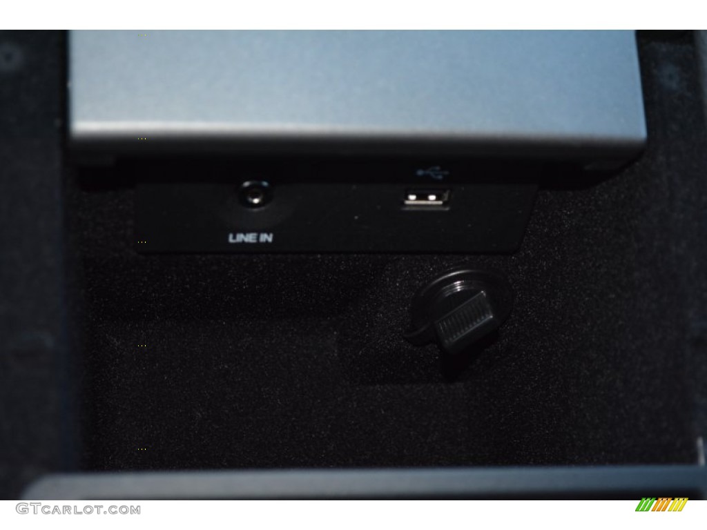 2015 Taurus SEL - Magnetic Metallic / Charcoal Black photo #12