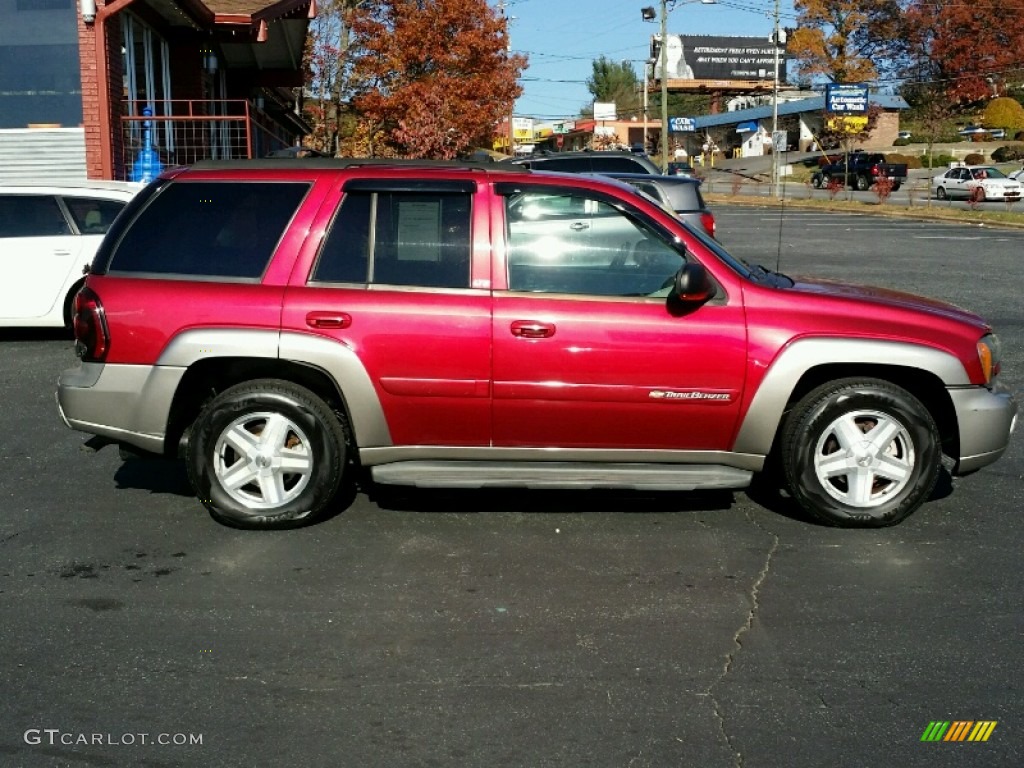 2002 TrailBlazer LTZ 4x4 - Majestic Red Metallic / Dark Pewter photo #7