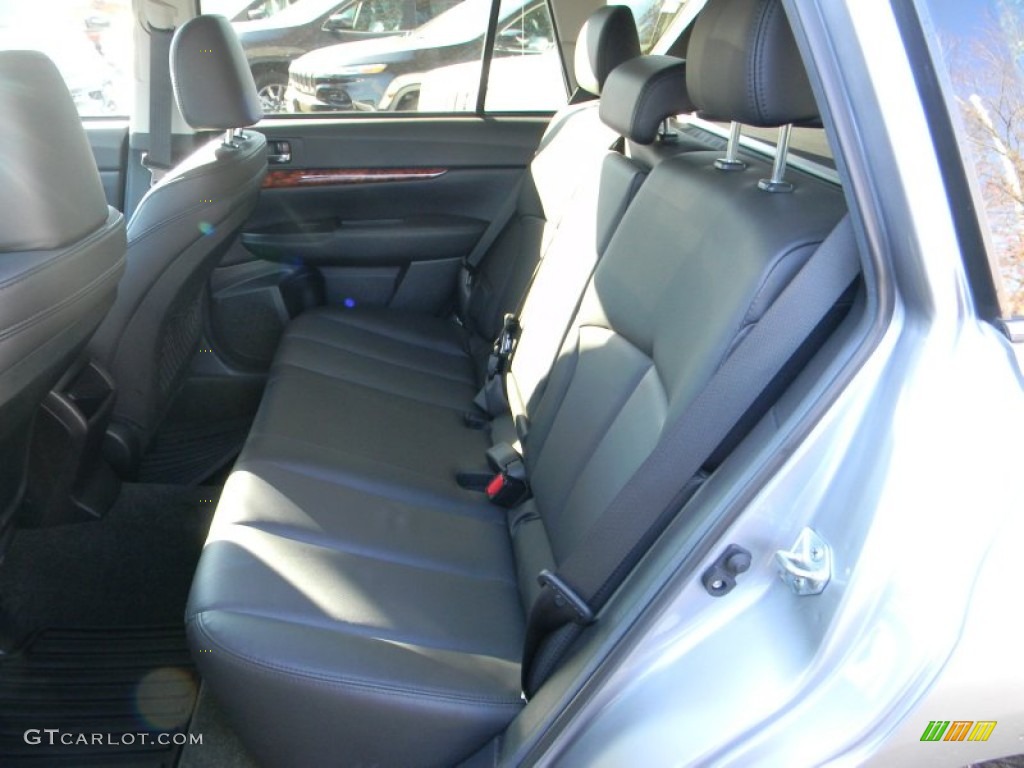 2011 Outback 2.5i Limited Wagon - Graphite Gray Metallic / Off Black photo #11