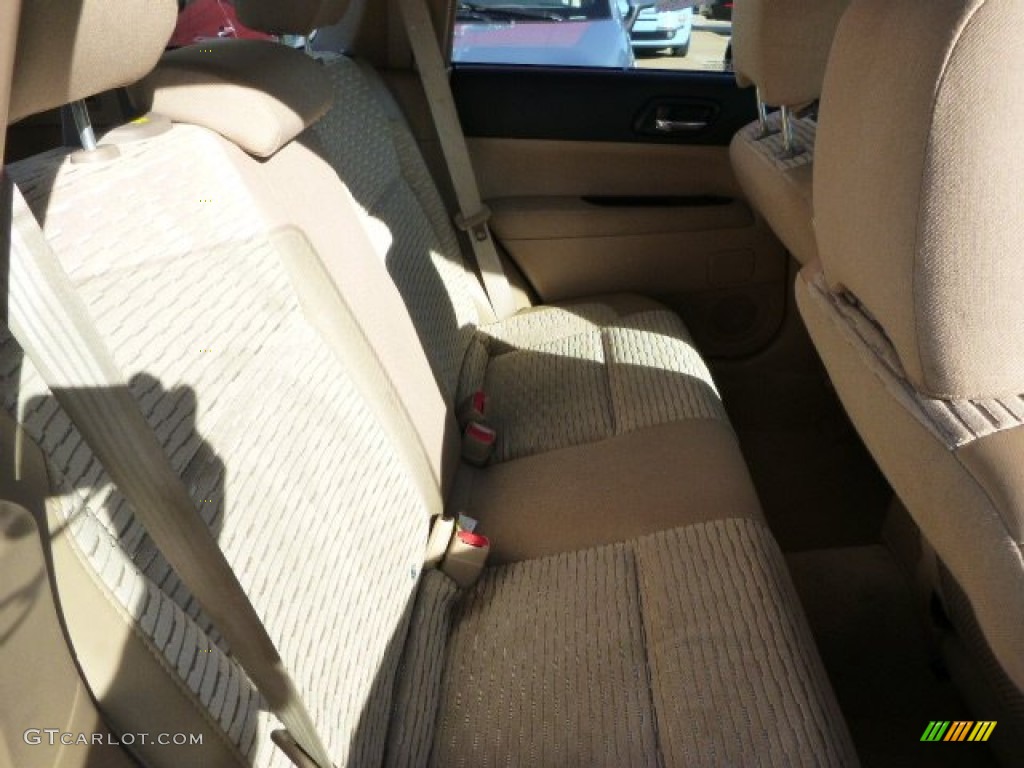 2005 Forester 2.5 XS - Cayenne Red Pearl / Beige photo #12
