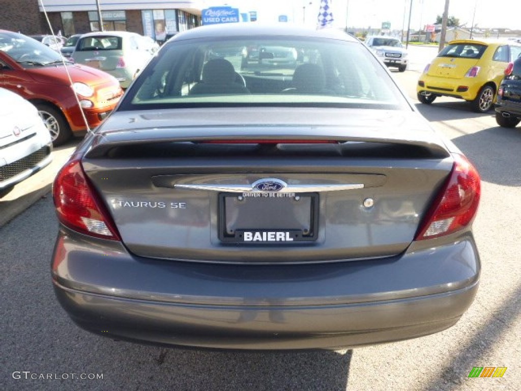 2003 Taurus SE - Dark Shadow Grey Metallic / Medium Graphite photo #4