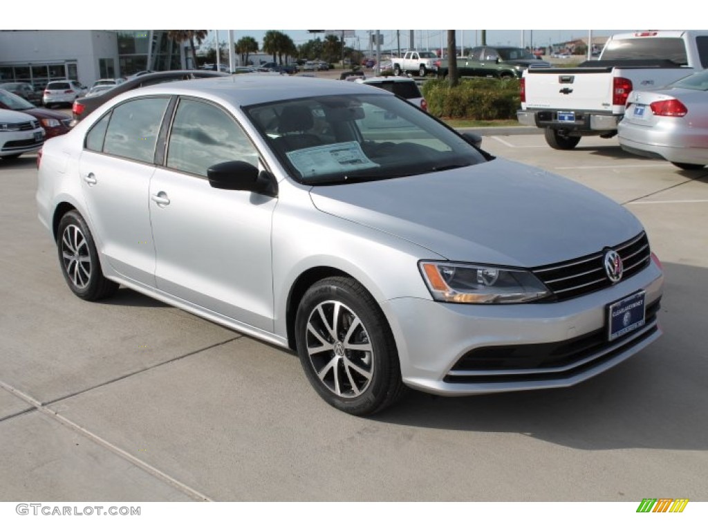 2015 Jetta SE Sedan - Reflex Silver Metallic / Titan Black photo #2